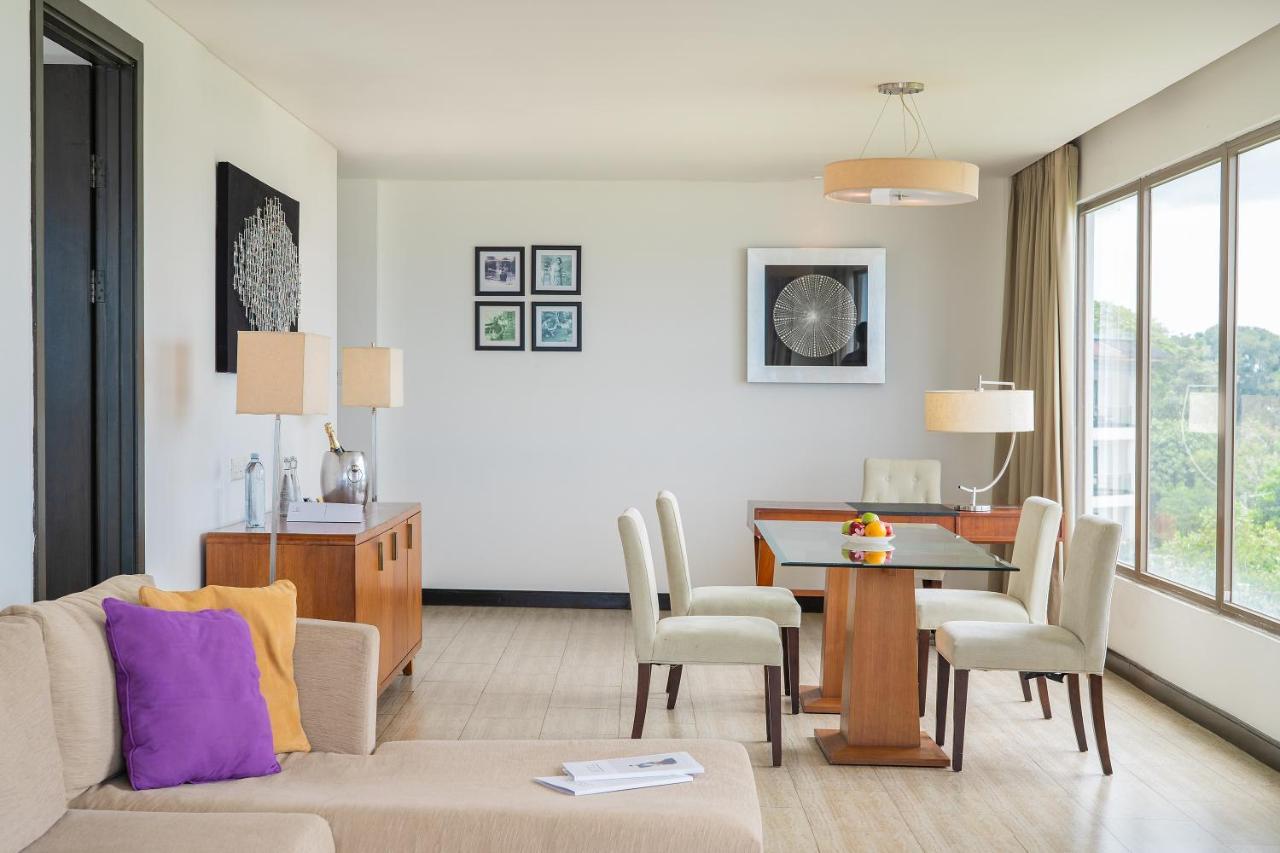 Lv8 Resort Hotel Canggu  Exterior photo