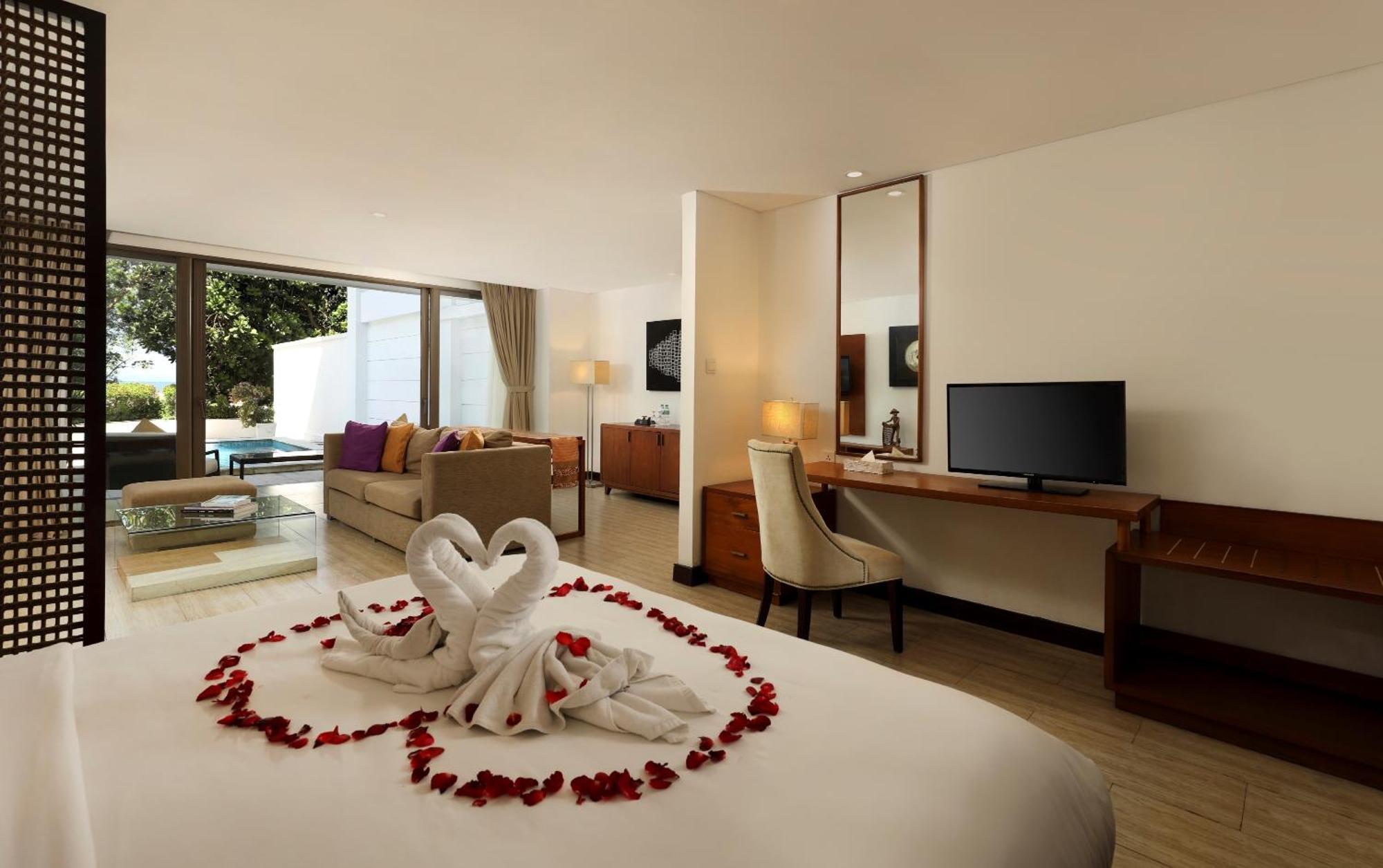Lv8 Resort Hotel Canggu  Exterior photo