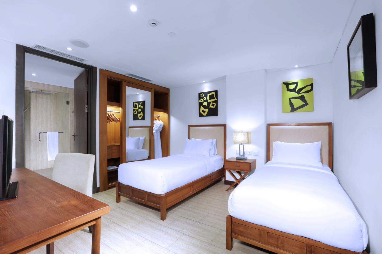 Lv8 Resort Hotel Canggu  Exterior photo